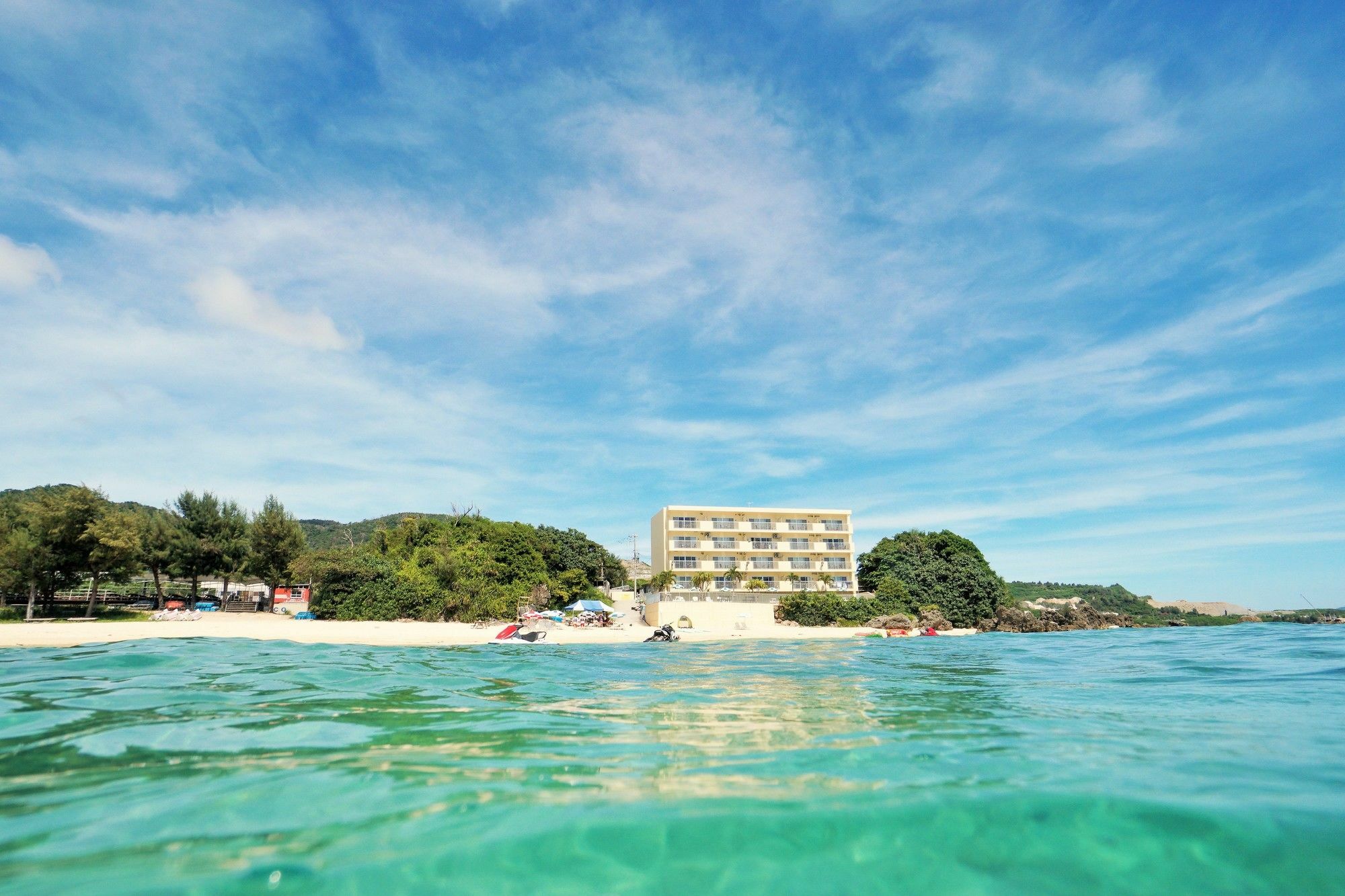 ชูระอุมิ ออน เดอะ บีช โมะโทะบุ Hotel โมโตบุ ภายนอก รูปภาพ